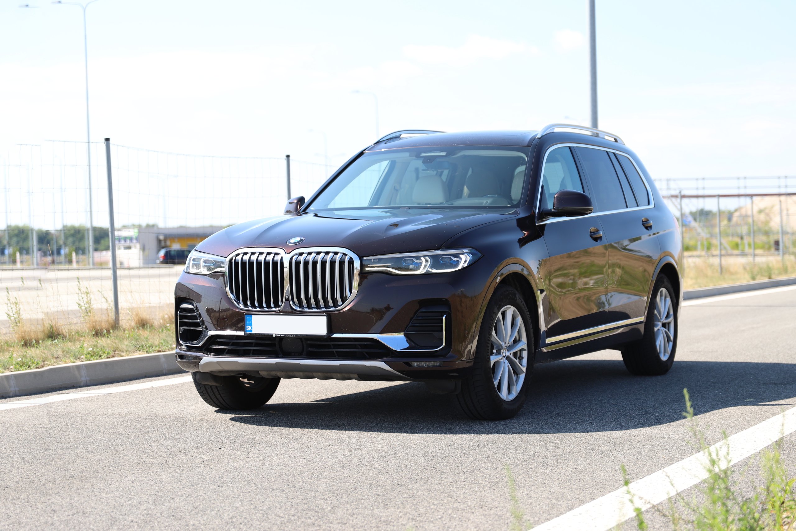 BMW X7 6 miest prenájom